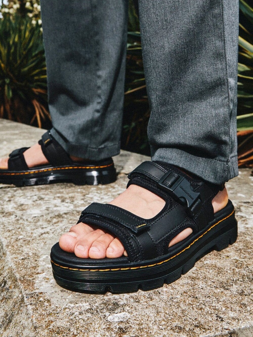 NWT MEN Platform Strapped Sandals